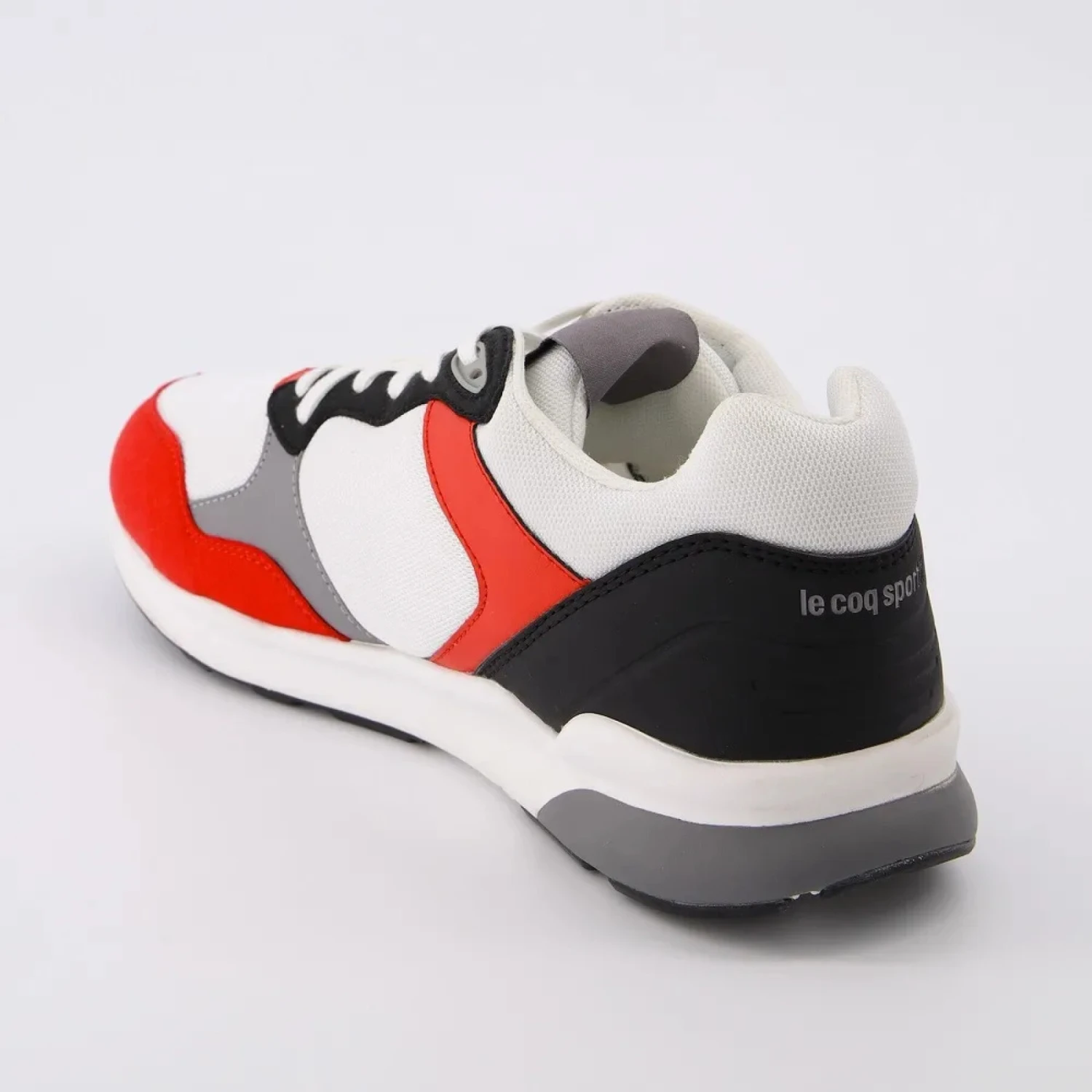 Baskets Le Coq Sportif R500 Color 3 Baskets Le Coq Sportif R500 Color