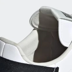 Baskets Adidas Originals Stan Smith Parley -Baskets Soldes Boutique adidas gv7614 14 footwear photography heromrktng view 2 white