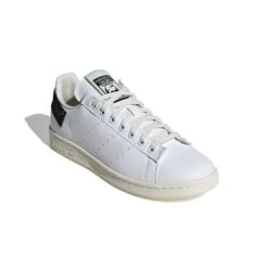 Baskets Adidas Originals Stan Smith Parley -Baskets Soldes Boutique adidas gv7614 6 footwear photography front lateral top view white