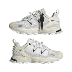 Baskets Femme Adidas Originals Hyperturf -Baskets Soldes Boutique adidas hq4511 12 footwear photography mirrored pair view white