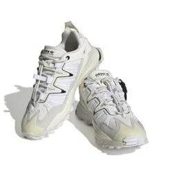 Baskets Femme Adidas Originals Hyperturf -Baskets Soldes Boutique adidas hq4511 6 footwear photography front lateral top view white