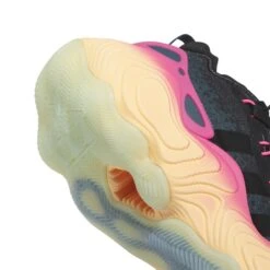 Chaussures Indoor Adidas Trae Young 3 -Baskets Soldes Boutique adidas ie9303 9 footwear photography detail view 2 white