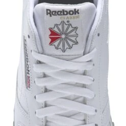 Baskets Reebok Classics Leather -Baskets Soldes Boutique reebok classics 2214 8 footwear photography detail view 1 white 000