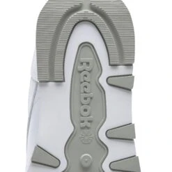 Baskets Reebok Classics Leather -Baskets Soldes Boutique reebok classics 2214 9 footwear photography detail view 2 white 000