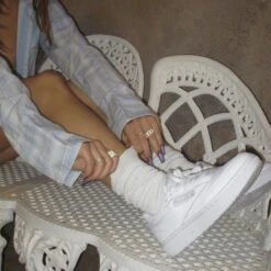 REEBOK CLASSICS Chaussures Femme Reebok Club C Double -Baskets Soldes Boutique reebok classics gw0854 10 footwear photography heromrktng view 1 white 000