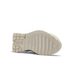 Baskets Classique En Cuir Femme Reebok Classics Legacy AZ -Baskets Soldes Boutique reebok classics gx4715 3 footwear photography bottom view white 000