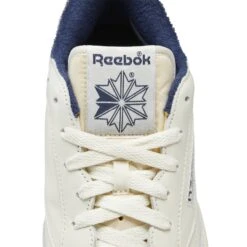 Baskets Reebok Club C 1985 Tv -Baskets Soldes Boutique reebok gx3683 7 footwear photography detail view 1 white 000
